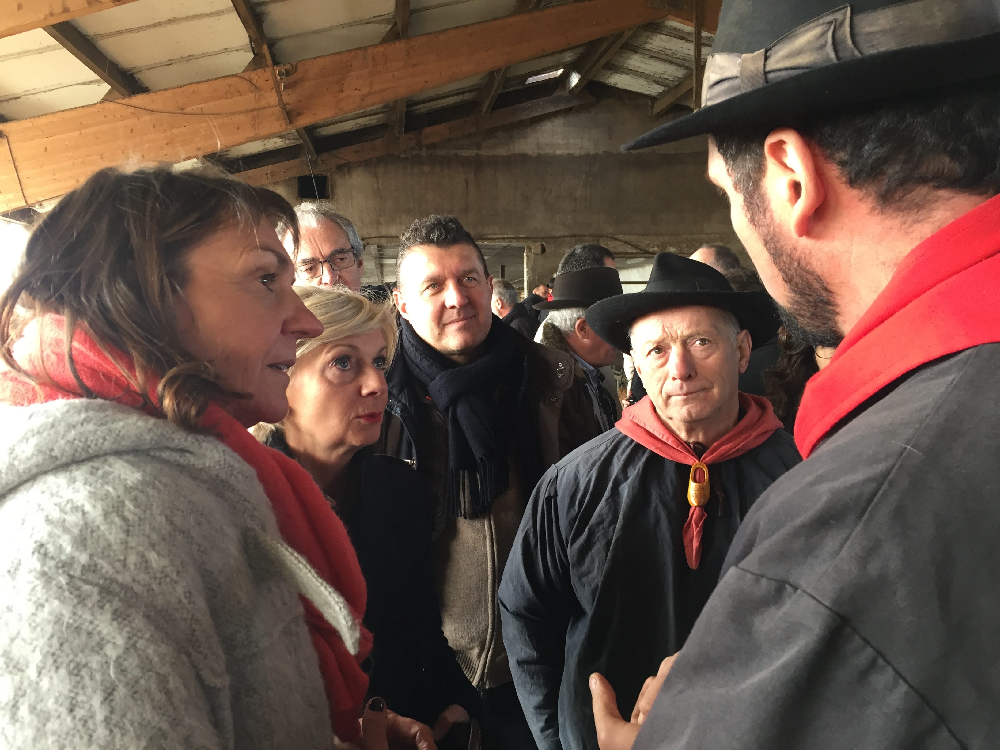 Fabrice Brun au pied du Mézenc dans le cadre de la mission « France des Territoires »