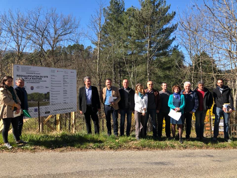 Au pied du Tanargue à Jaujac, pour témoigner de la capacité de nos communes à développer les énergies renouvelables