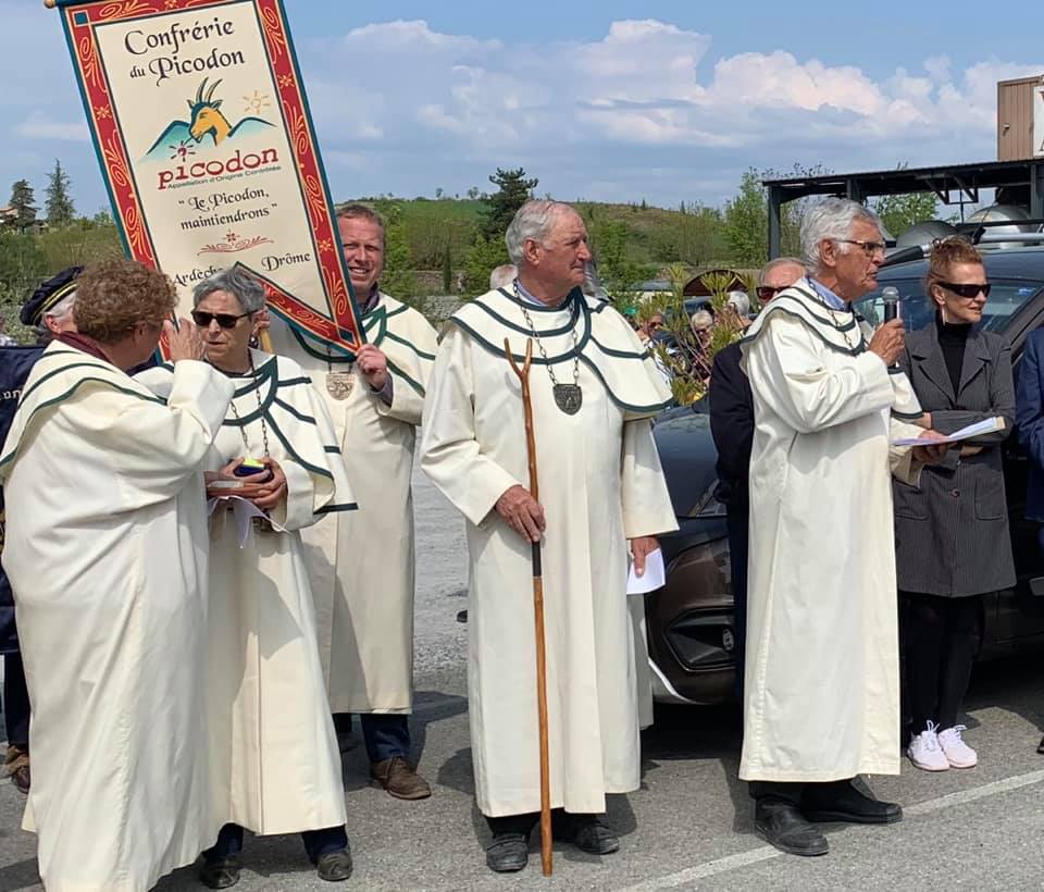 Hommage à la mémoire de Maurice Bousquet.