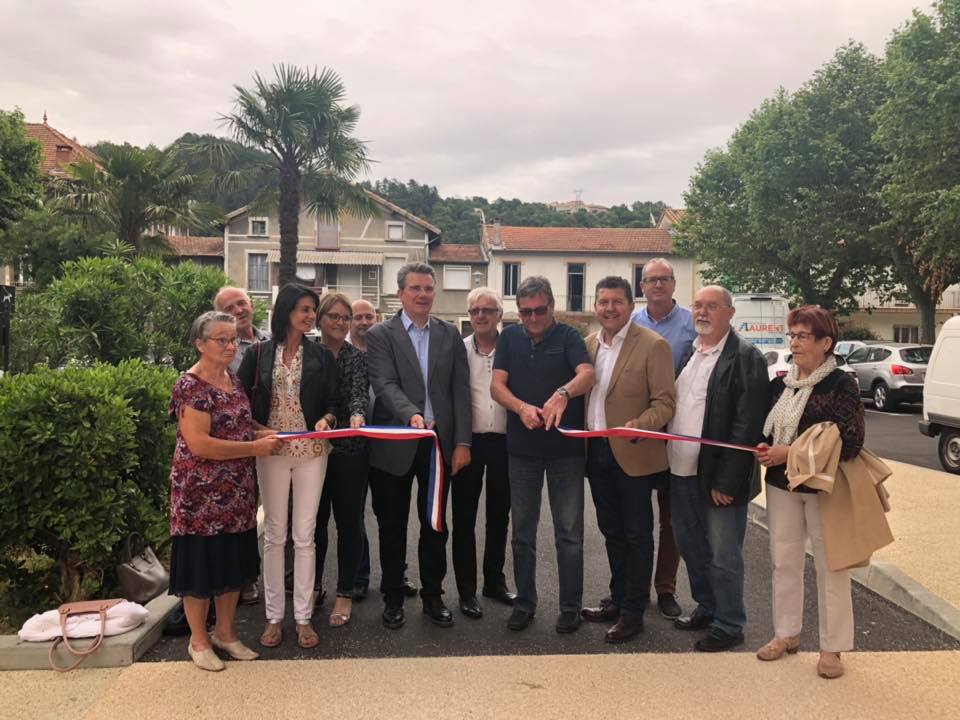 Inauguration de la place des écoles à Labégude