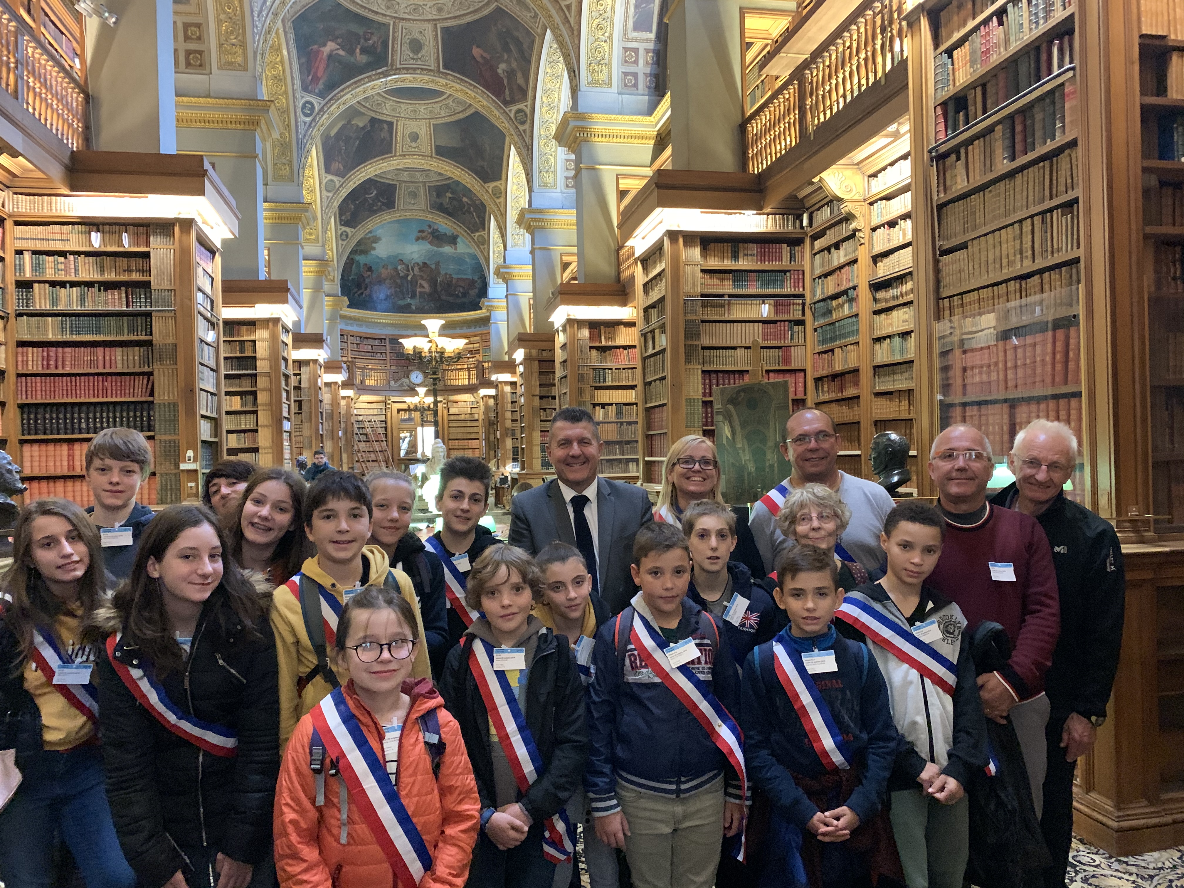 Visite des enfants du Conseil Municipal des Jeunes de Joyeuse à l’Assemblée nationale