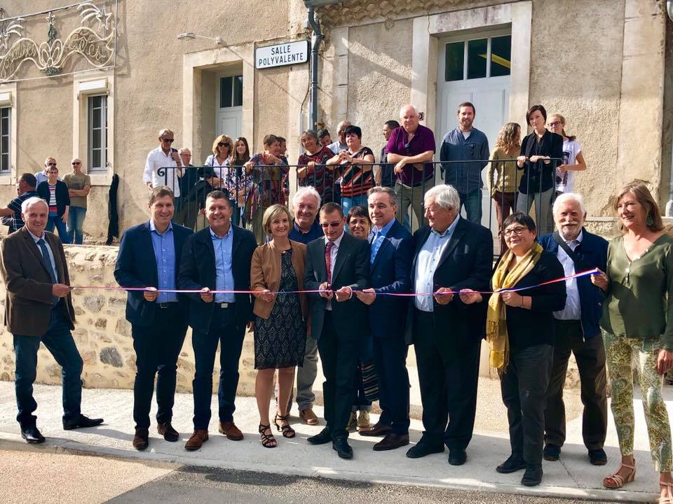 A Rocher, pour l’inauguration de la traverse du village et de l’accès à la salle polyvalente.