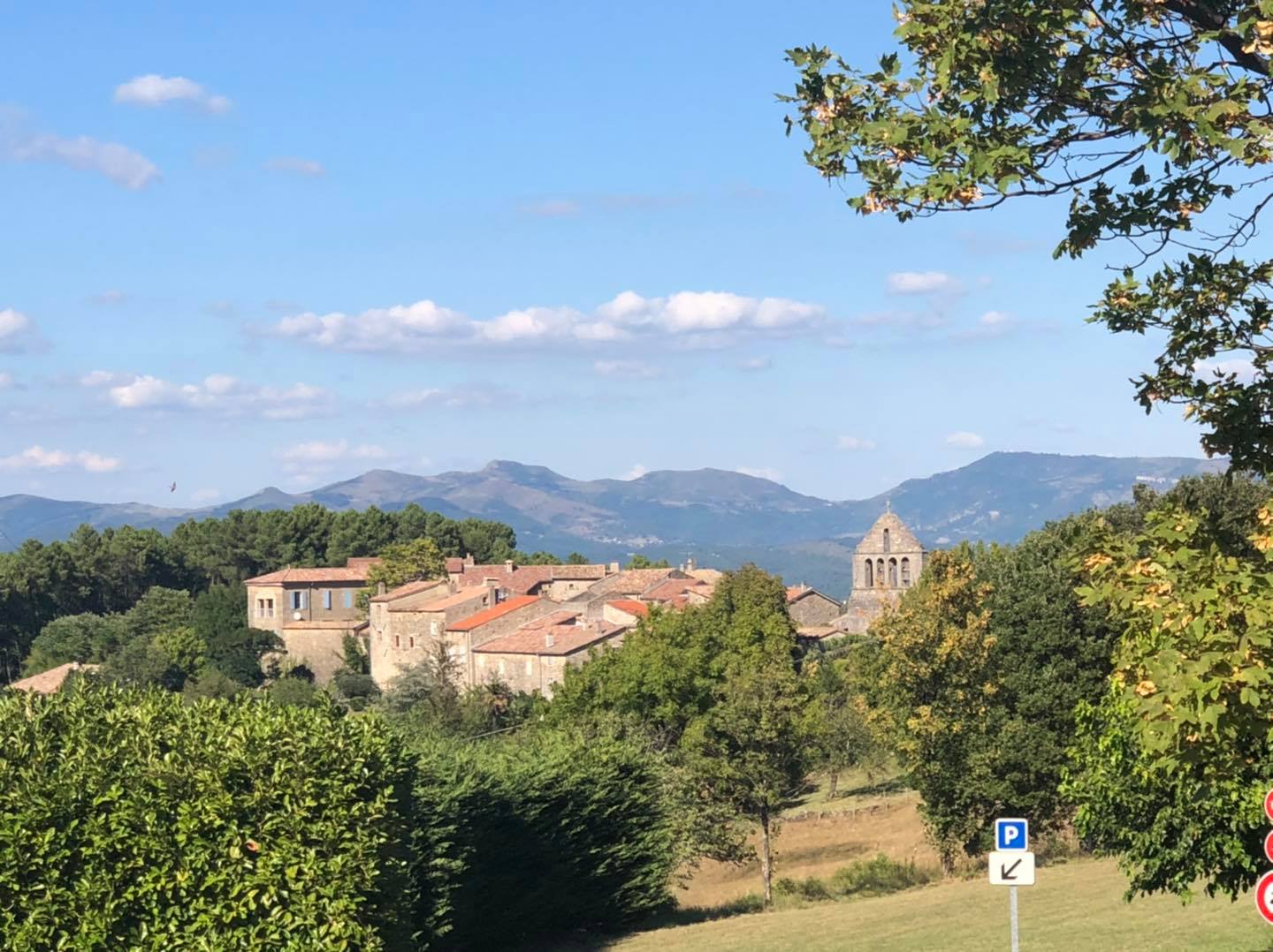 Fons, Uzer, Chazeaux, Lentilleres, Ailhon. Cinq nouvelles étapes de mon tour d’Ardèche des nouvelles municipalités.