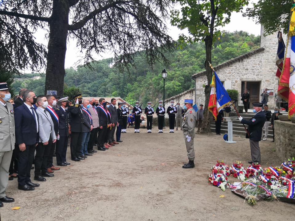 Cérémonie d’hommage aux harkis à Largentière.