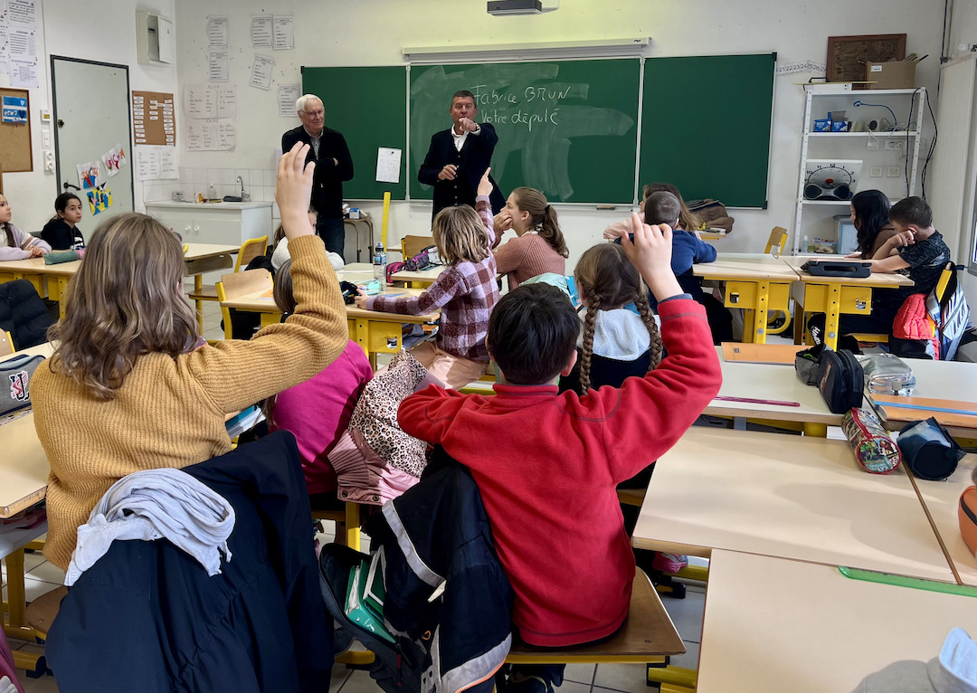 À l’école des Vans dans le cadre du Parlement des enfants.