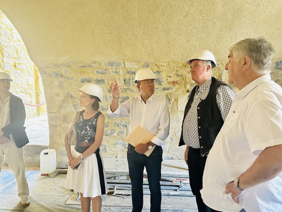 Visite en images du chantier du Château d’Aubenas