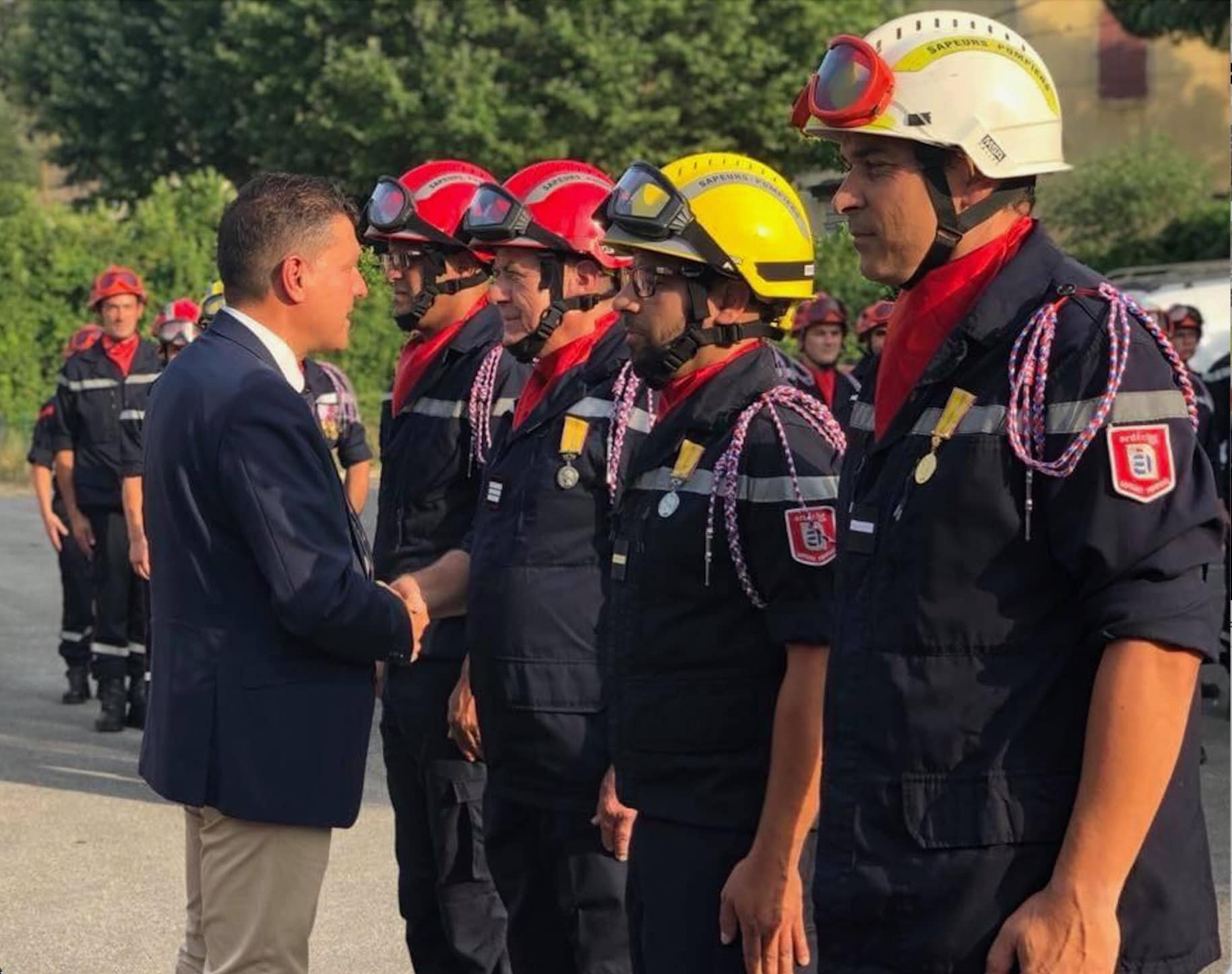 Bonification des trimestres de retraite pour les sapeurs-pompiers volontaires.