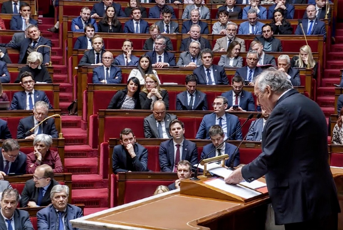 En direct de la déclaration de politique générale du Premier Ministre suivie d’un débat à l’Assemblée nationale.