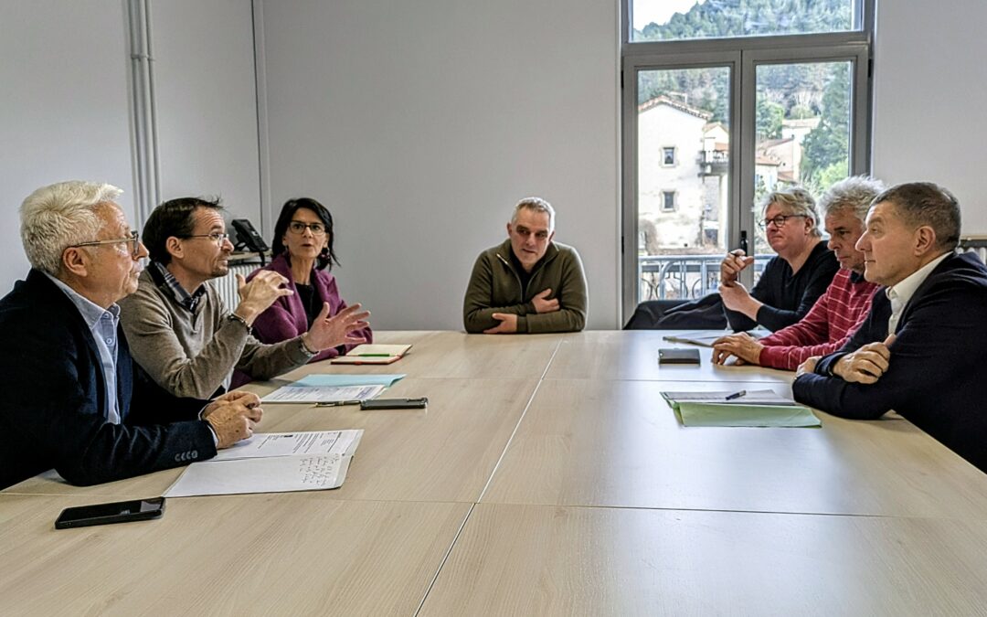 Réunion de travail pour le Tour Cycliste Féminin International de l’Ardèche en septembre 2025.