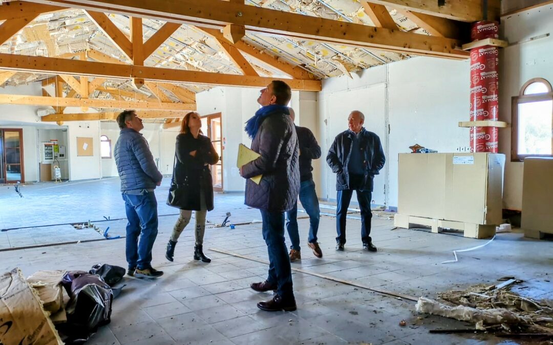 Visite du chantier de la maison des associations à Lavilledieu.