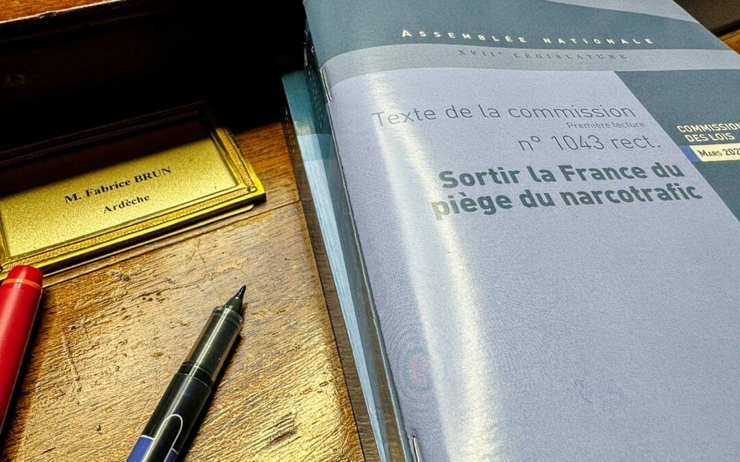 Début de l’examen de la proposition de loi pour lutter contre le narcotrafic.