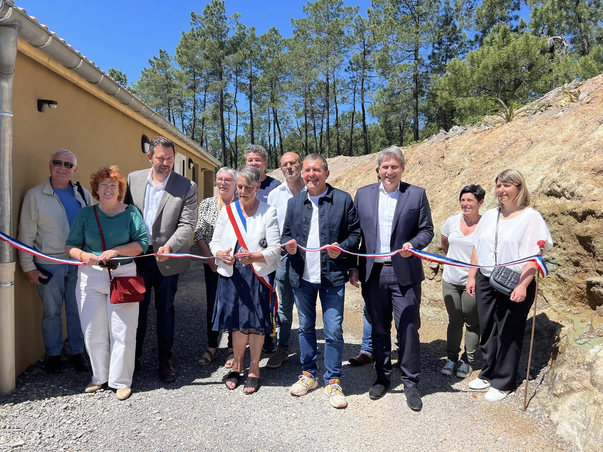 Inauguration du local associatif aux Salleles