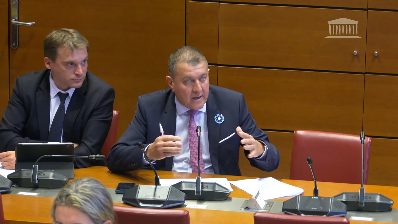 Budget 2026 : des moyens pour nos réseaux électriques en ruralité