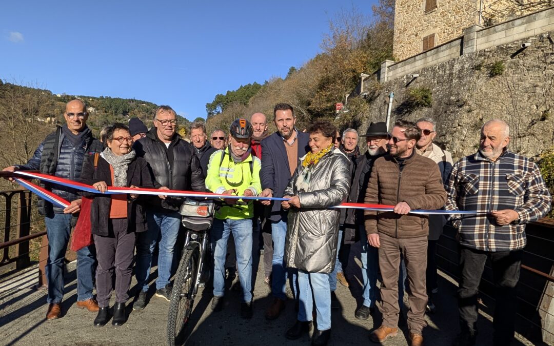 Voie douce et minibus