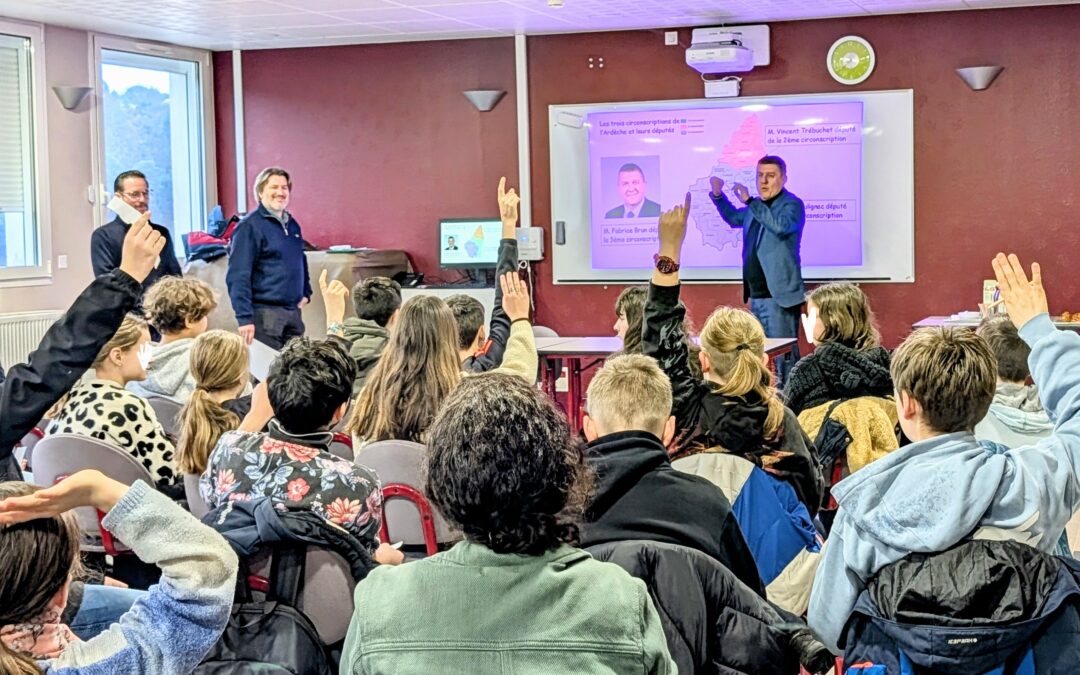 Parlement des enfants au Collège la Ségalière