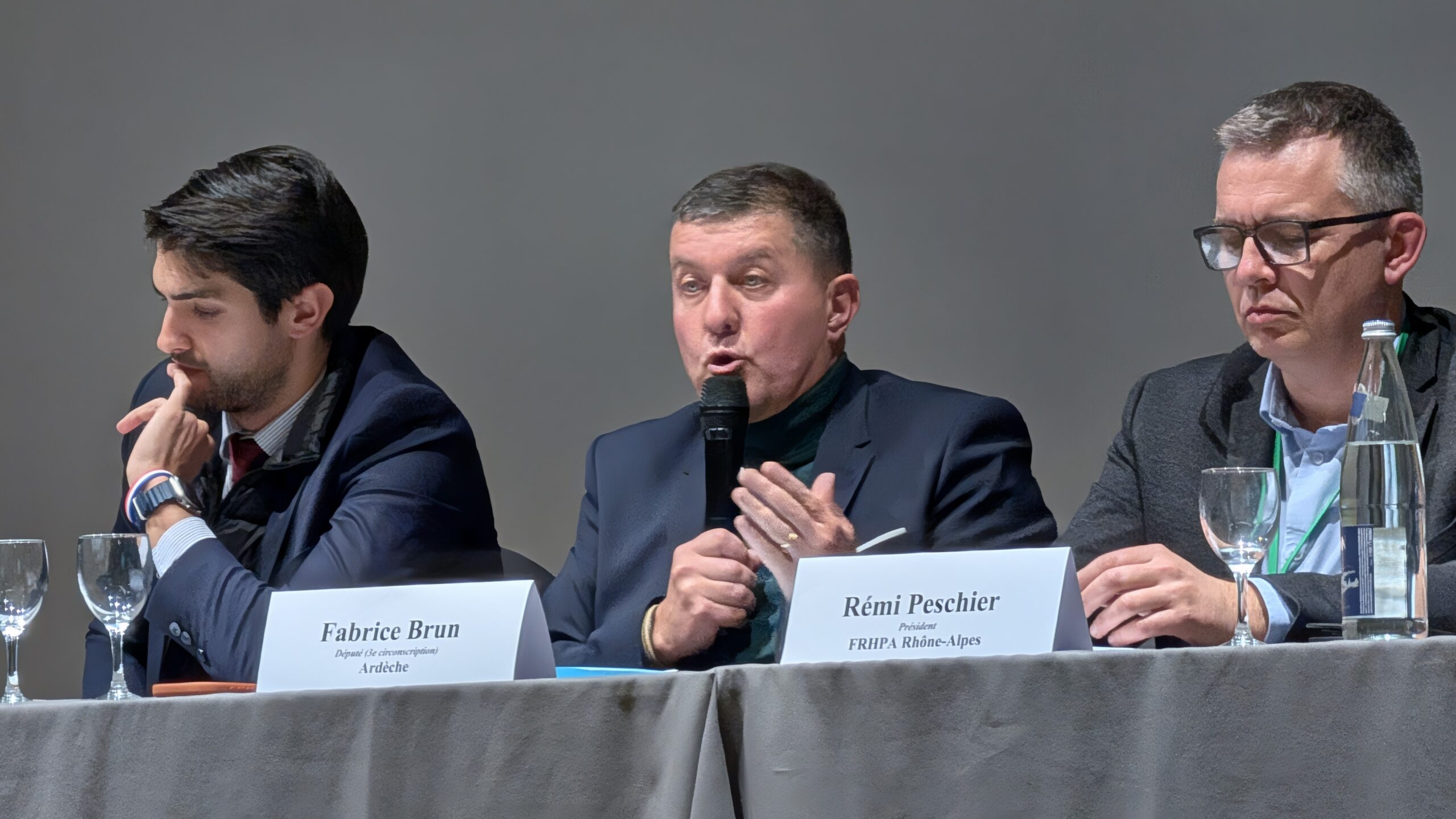 PXL_20260121_183035335